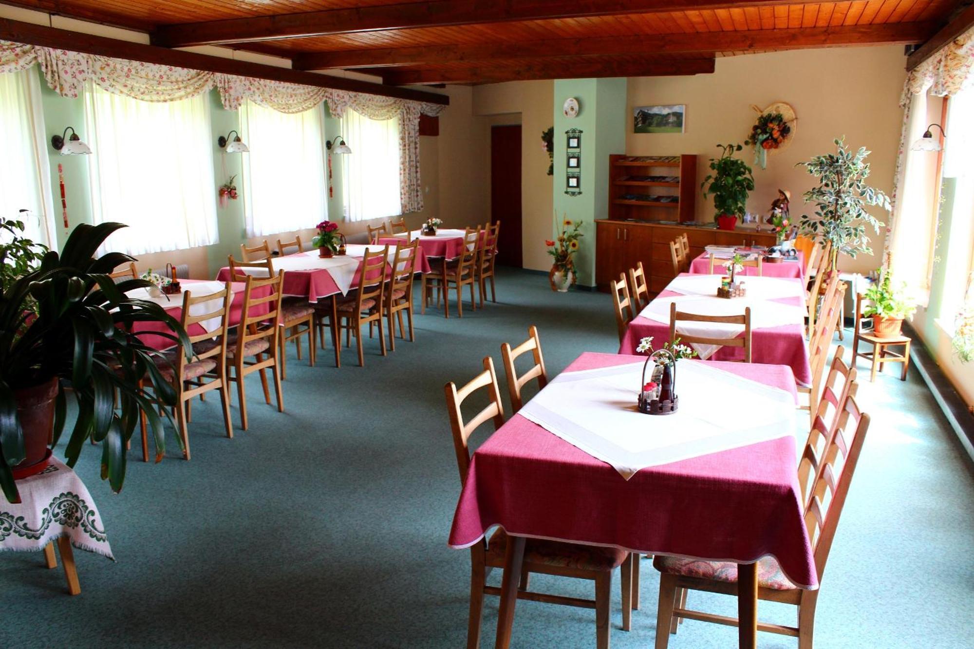 Pension & Ferienwohnung Sonnleiten Gnesau 외부 사진